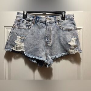 NWT HOLLISTER HIGH WAISTED SHORTS